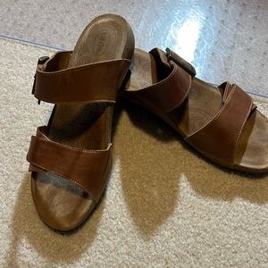 Taos women’s sandals size ten $20